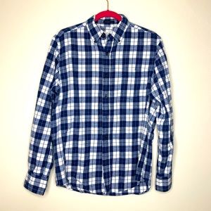 St. John’s Bay Men’s Blue And White Plaid Button Up Long Sleeve Shirt Size Small